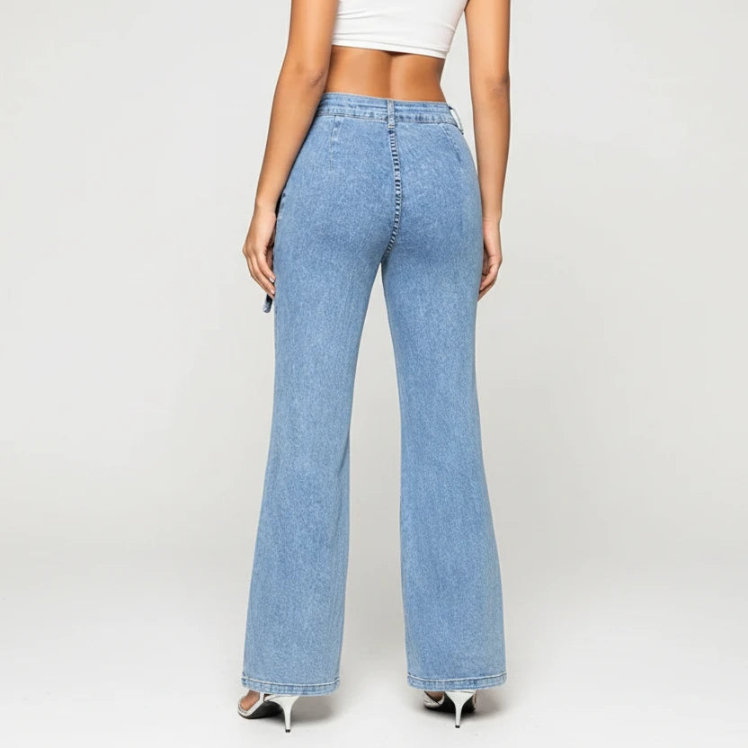 8ad6a542-2984-4955-8cf2-ed7636e5a5f7-Max